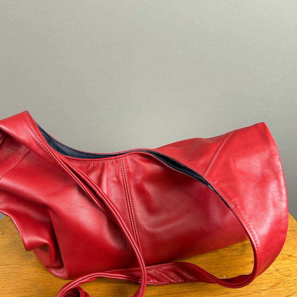 TABITHA & CO travel tab crossbody Bag - Picture 3 of 6